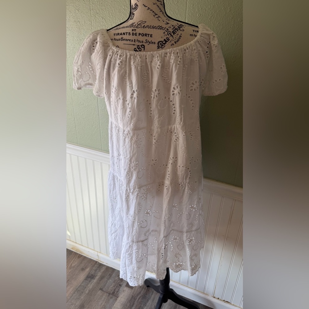 Debbie Katz South Beach Elegant White Eyelet Dress. L. - Picture 8 of 11